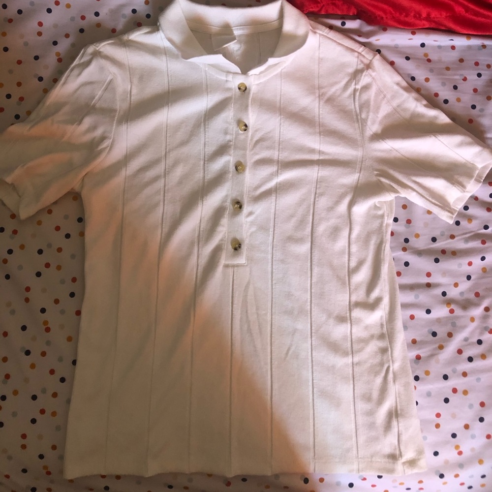 Polo-like ribbed top
